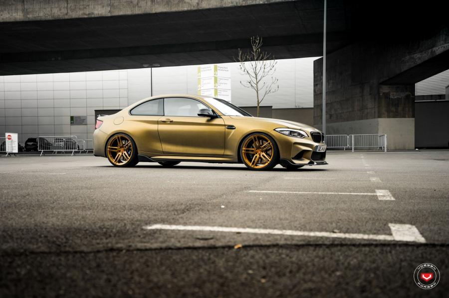  BMW M2 Coupe on Vossen Wheels (HC-1) 2019 года  (фото 15 из 22)